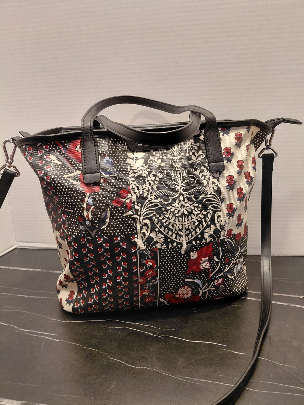 Vera Bradley Black & Red Floral Patchwork Tote Bag - Women's Shoulder Bag